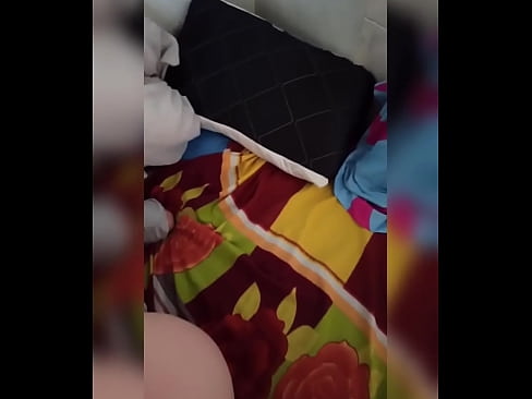 ❤️ Minu toakaaslane jääb üksi koju, sest tema abikaasa läheb puhkusele ja ma kasutan võimalust teda nussida ja täita tema perse piimaga Kõva porno at et.rassadakubani.ru ☑