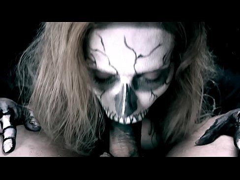 ❤️ Demon girl imeb kulli oma musta suuga ja neelab sperma. Kõva porno at et.rassadakubani.ru ☑